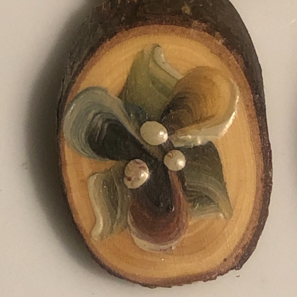 Handmade Wood Slice Floral Drop Earrings - Picture 5 of 7